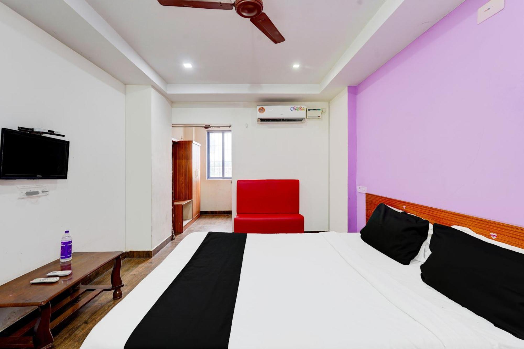 Hotel O Ambur Exterior photo